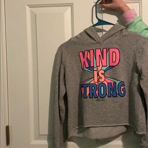 Slightly cropped sweatshirt